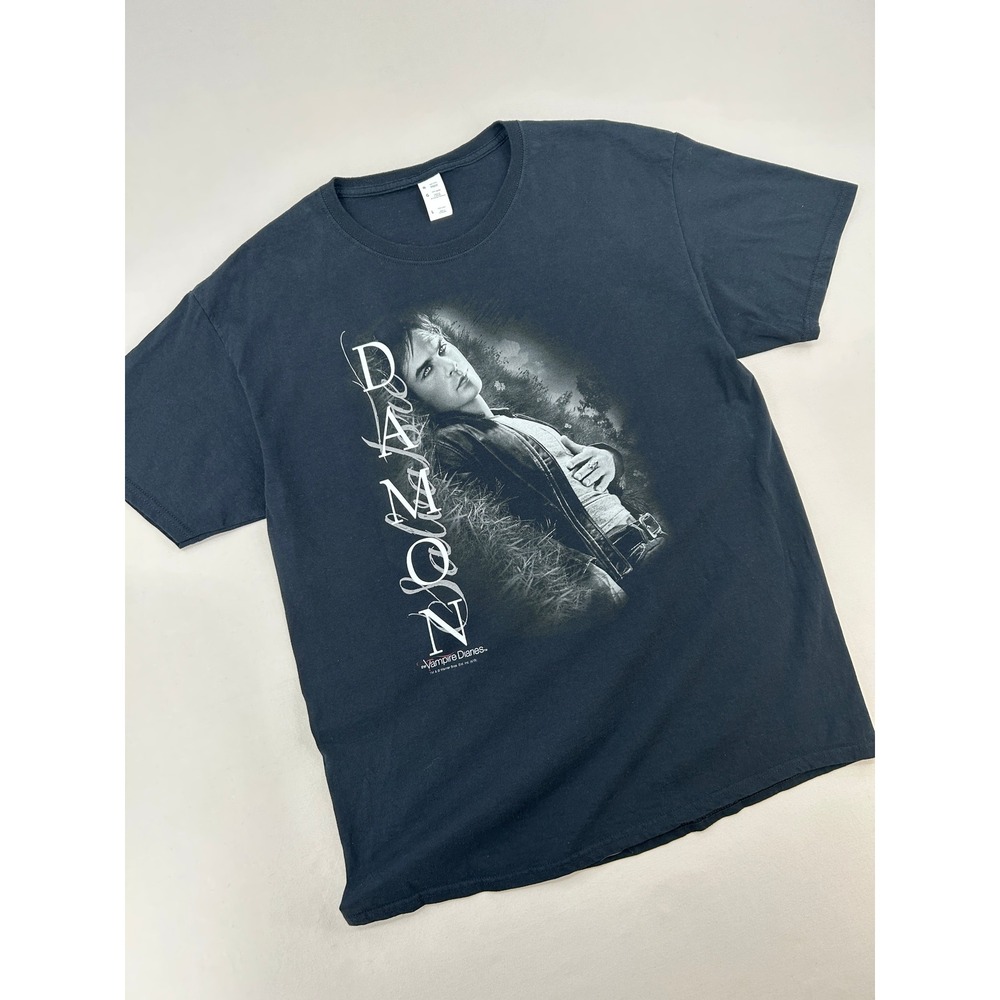 The Vampire Diaries Damon Salvatore Graphic T-Shirt Mens Large Black Cotton Tee